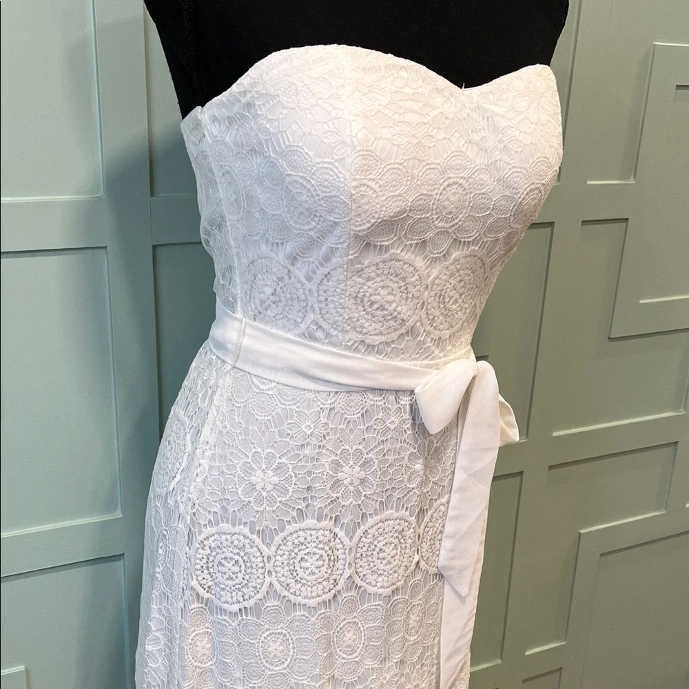 White Lace Strapless Dress - Picture 5 of 7